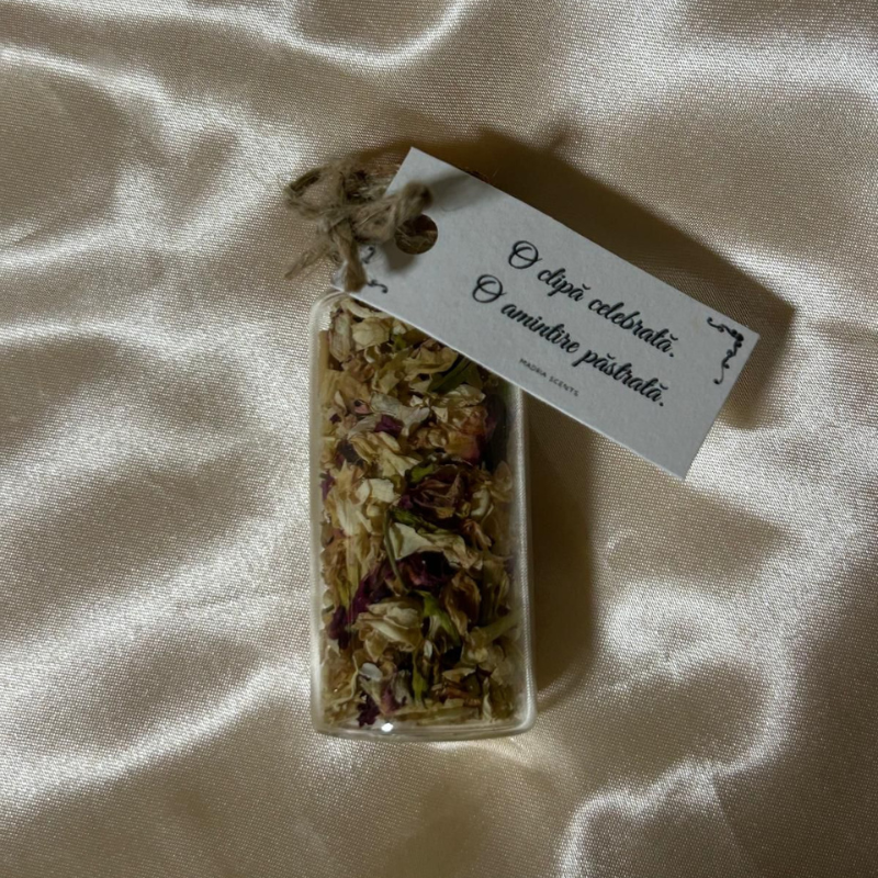 Mărturie decorativă - 30ml - Flori uscate mărunțite - Personalizabile