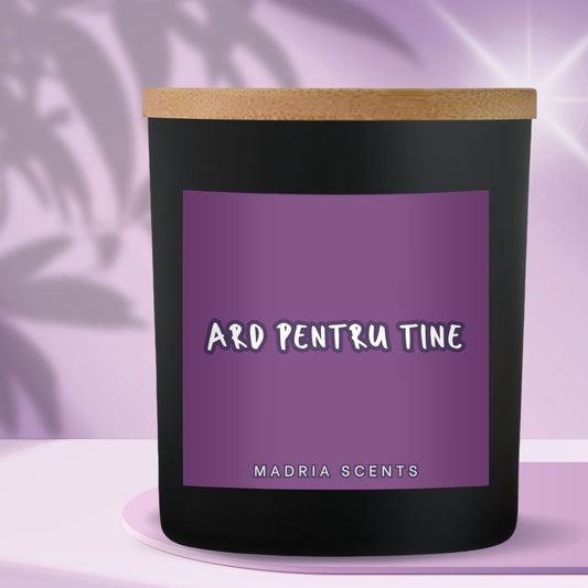 Lumânare handmade cu parfum de cafea arabica intensă – energie și stil în decor
