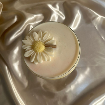 Lumânare parfumată handmade - Martini cocktail galben - Parfum de Vanilie