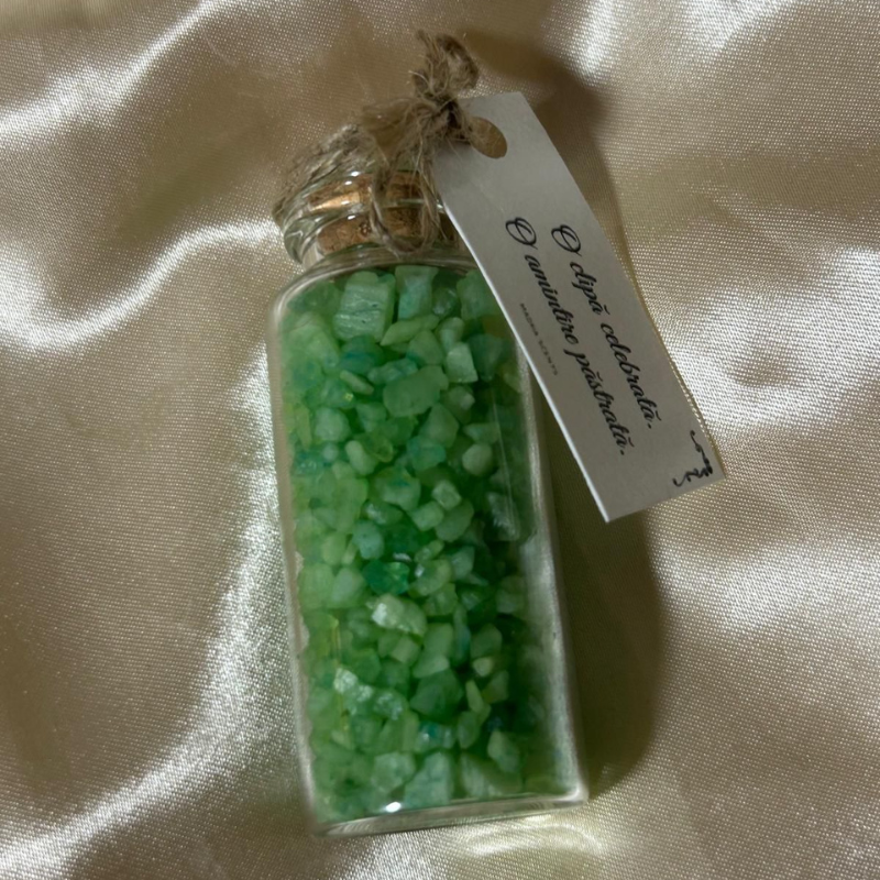 Mărturie decorativa - Sare de baie verde - Personalizata pentru nunti si botezuri.