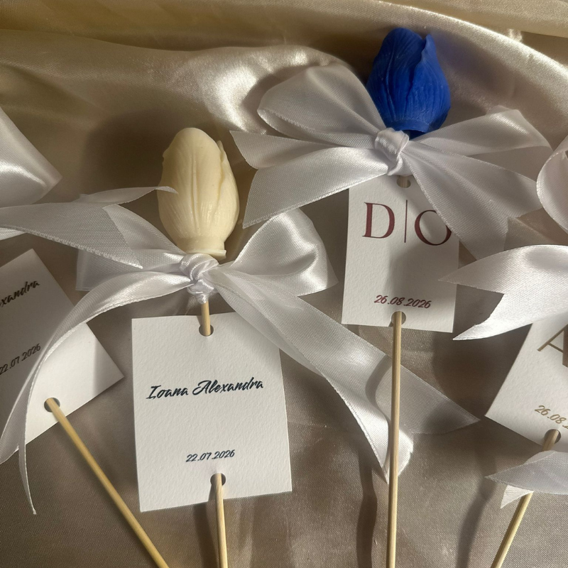 Mărturie nuntă - Lalea personalizată - Parfum personalizabil - Mesaj personalizabil