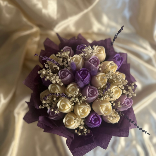 Aranjament MadriaScents - Lalele albe parfumate