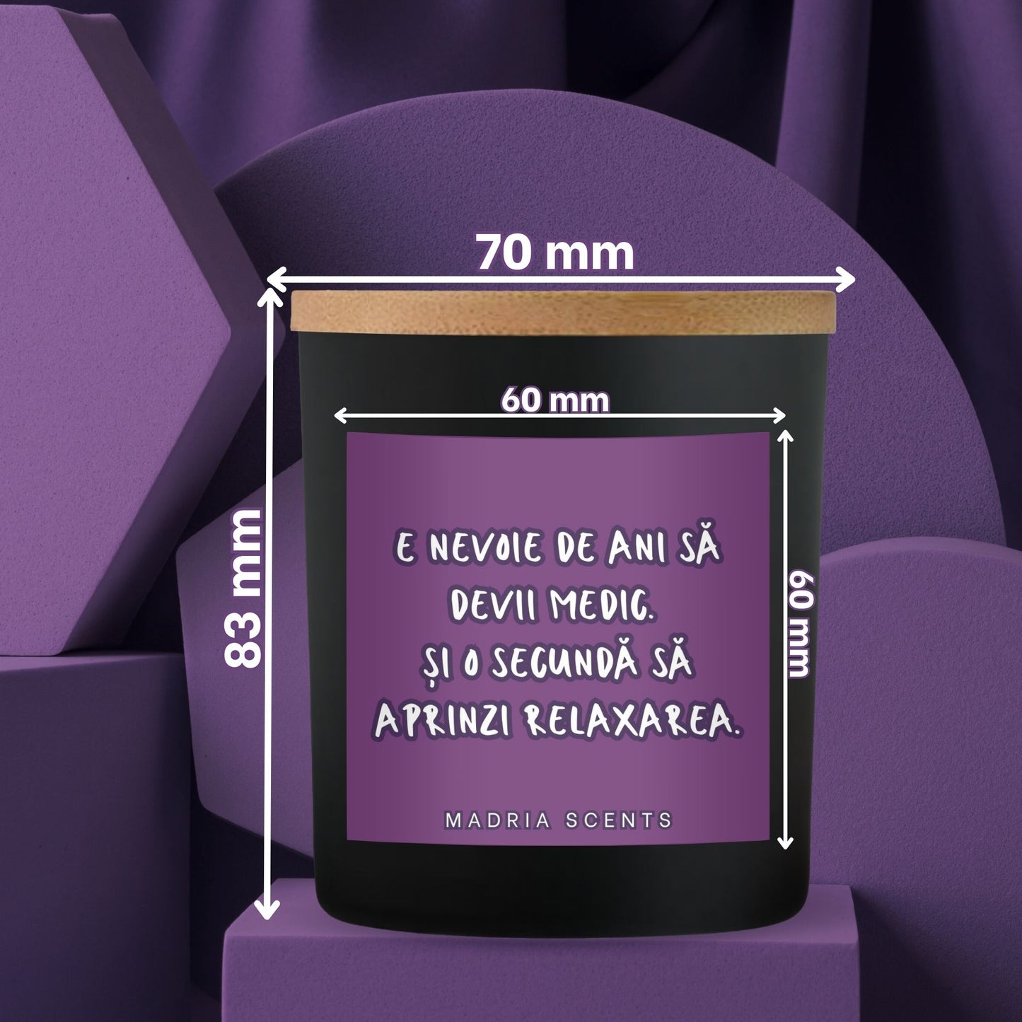 Lumânare parfumată handmade – 200ml – „E nevoie de ani să devii medic. Și o secundă să aprinzi relaxarea.” – fitil din lemn – parfum la alegere