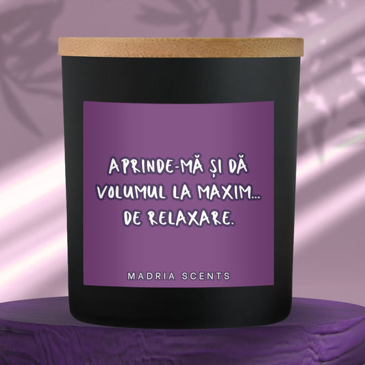 Cadou aniversare pentru iubitori de muzică – lumânare parfumată handmade MadriaScents.