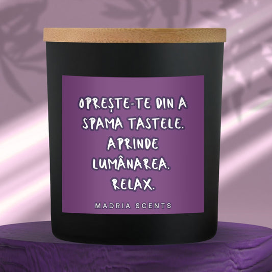 Cadou inspirat pentru gameri – lumânare artizanală 200ml cu etichetă personalizată.