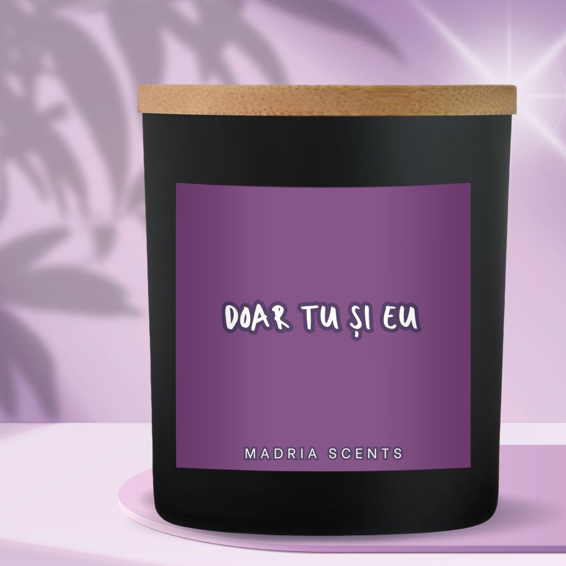 Lumânare elegantă cu magnolie – parfum rafinat pentru casă sau birou