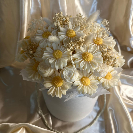 Aranjament MadriaScents - Margarete galbene parfumate